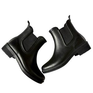 J.Crew Matte Black Chelsea Rain Boots Waterproof Size 6